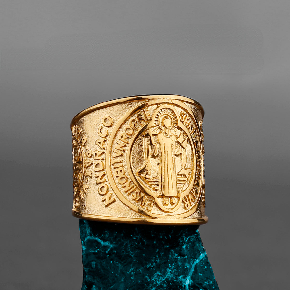 21.5mm Vintage Saint Benedict Exorcism Ring